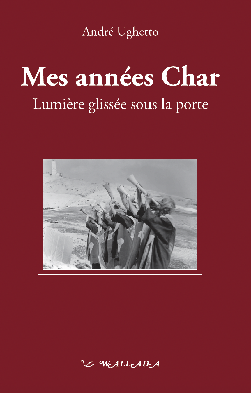Lumière glissée sous la porte